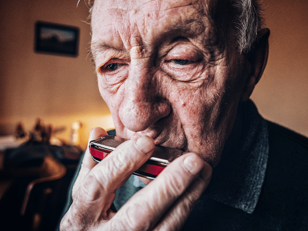 The Most Common Body Parts That Reveal Your Age First